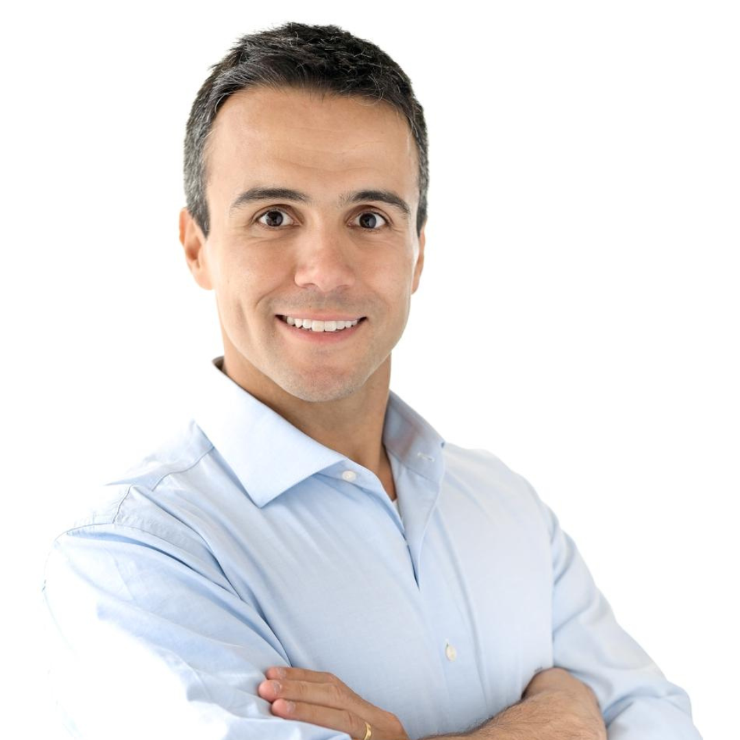 Dr. William ZarzaExpert em terapias biológicas para dor lombar